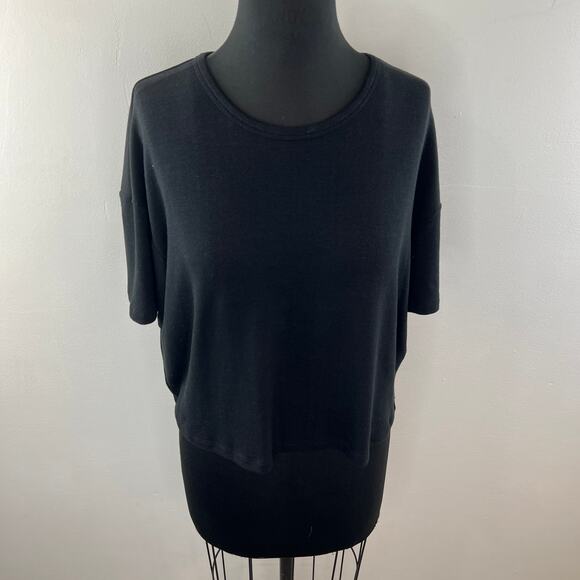 Aritzia Wilfred Free Round Neck Casual Tee Black Short Sleeve Pullover Size S - Picture 2 of 10